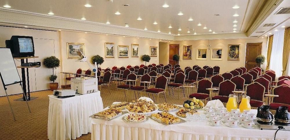 Park Royal Otel Adana Dış mekan fotoğraf
